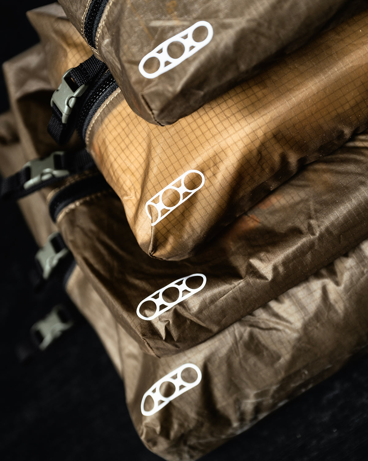 Hangar Zip-Pouch - Eberlestock Lifetime Warranty | Veteran Owned