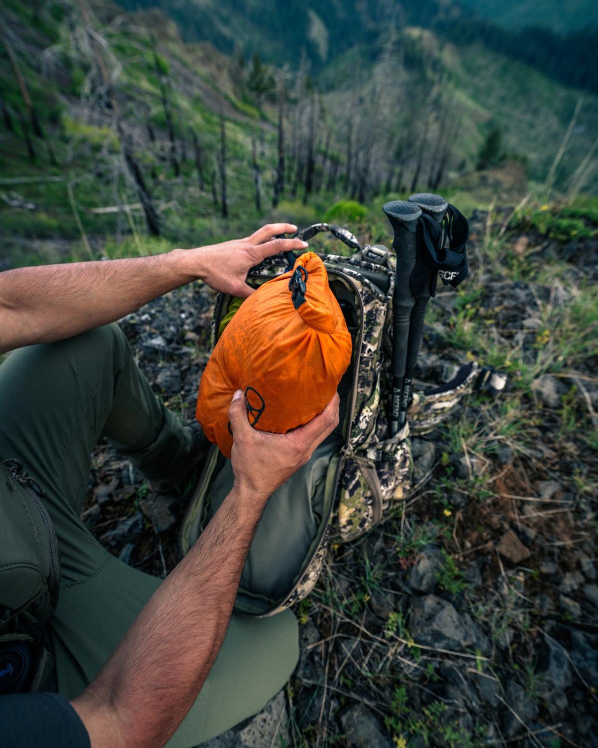 Cirrus Ultralight Dry Bag - Eberlestock Lifetime Warranty | Veteran Owned