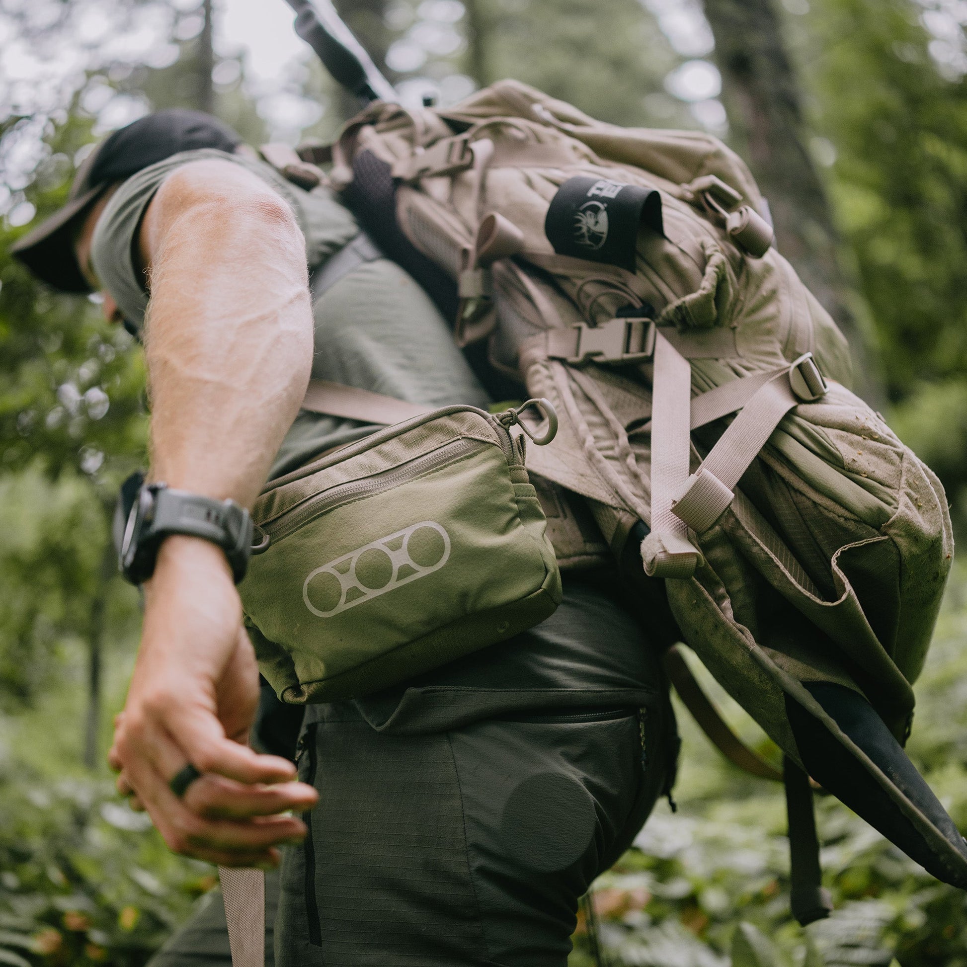 Large General Purpose Pouch - Eberlestock Lifetime Warranty | Veteran Owned