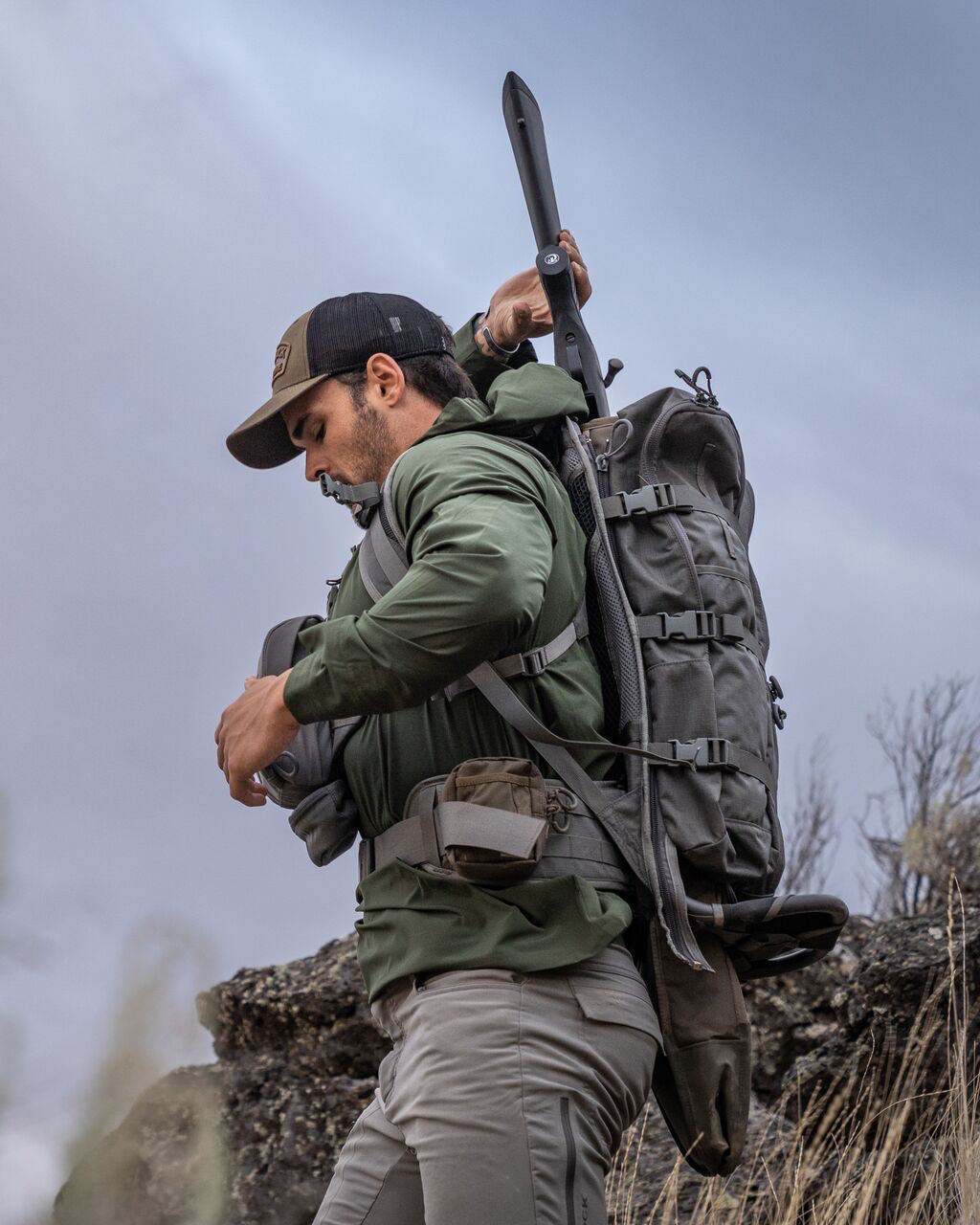 Bolt Action Scabbard - Eberlestock Lifetime Warranty | Veteran Owned