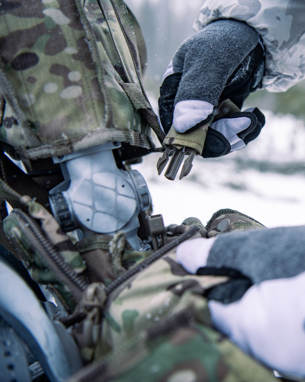 Tactical Weapon Scabbard - Eberlestock Lifetime Warranty | Veteran Owned